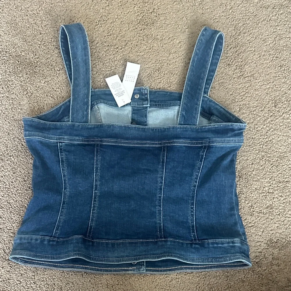 White House Black Market Blue Denim Top - Picture 3 of 4